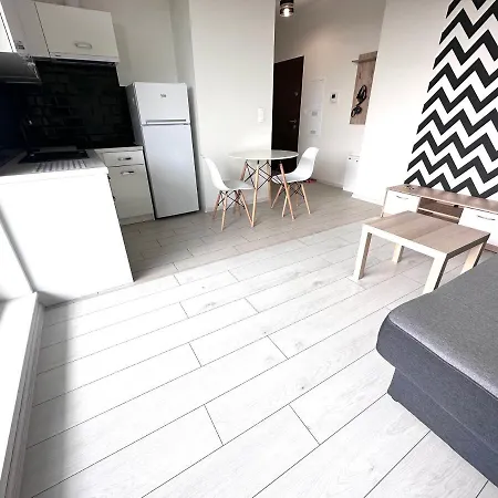 Chodkiewicza 19 Iq Otel *